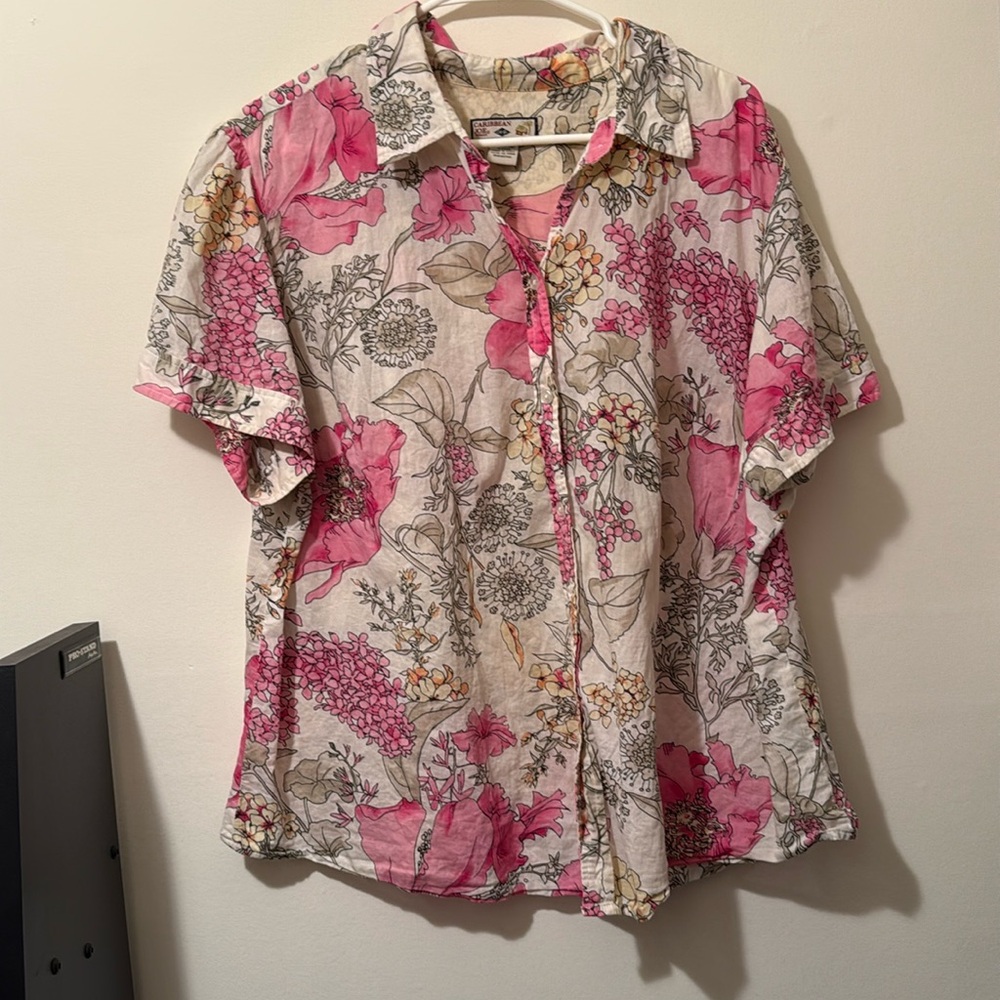 Woman’s Caribbean Joe Floral Blouse 1X
